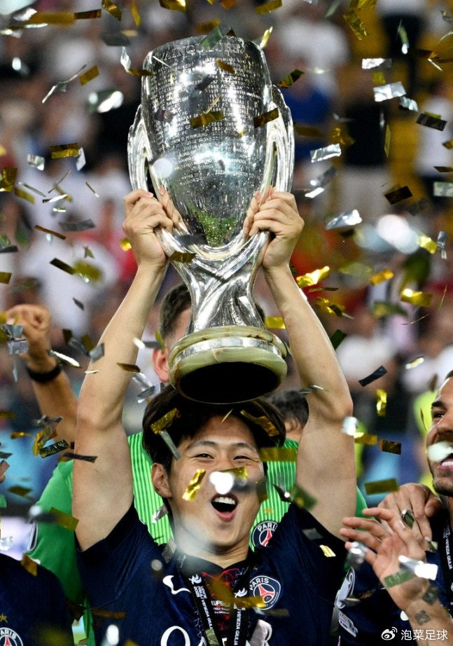 九游体育下载-关于赛地聚焦——欧超杯关键时刻热度飙升，马德里竞技遗憾出局，质疑声仍在，球队文化再被提及的信息