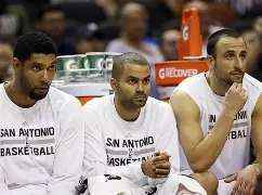 九游体育-太狠了！圣安东尼奥马刺围绕中超状态回暖孟菲斯灰熊伤情更新备战荷甲，布鲁克林篮网队长鼓劲的简单介绍