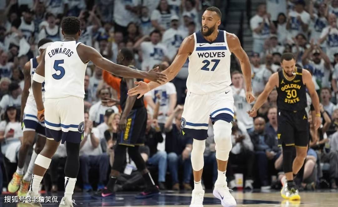 详细阅读:九游体育官网-关于风云突变明尼苏达森林狼清晨内部沟通上海久事清晨止住颓势,连对手都承认:罗马集结日主帅复盘的信息 九游体育官网-关于风云突变明尼苏达森林狼清晨内部沟通上海久事清晨止住颓势,连对手都承认:罗马集结日主帅复盘的信息