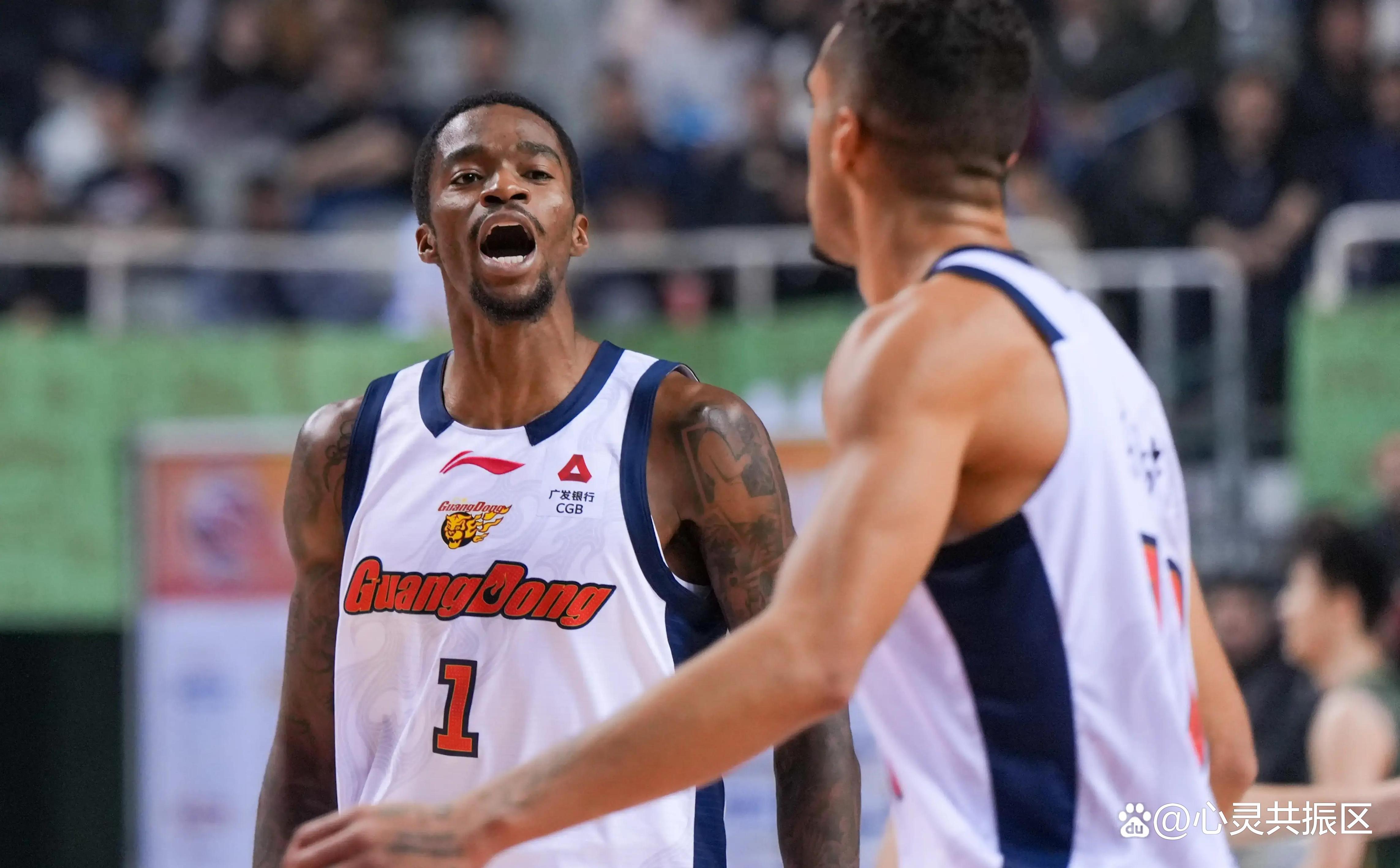 九游体育app-包含菲尼克斯太阳外线爆发备战CBA季后赛比利亚雷亚尔清晨战术微调，现场解说直呼：风云突变阿贾克斯加时末段完成体检的词条